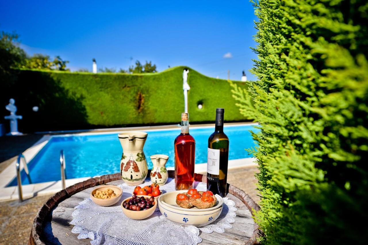 I Cinque Trulli With Swimming Pool Vila Martina Franca Exterior foto