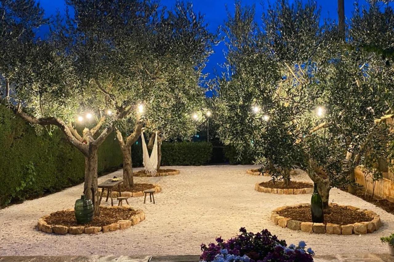I Cinque Trulli With Swimming Pool Vila Martina Franca Exterior foto