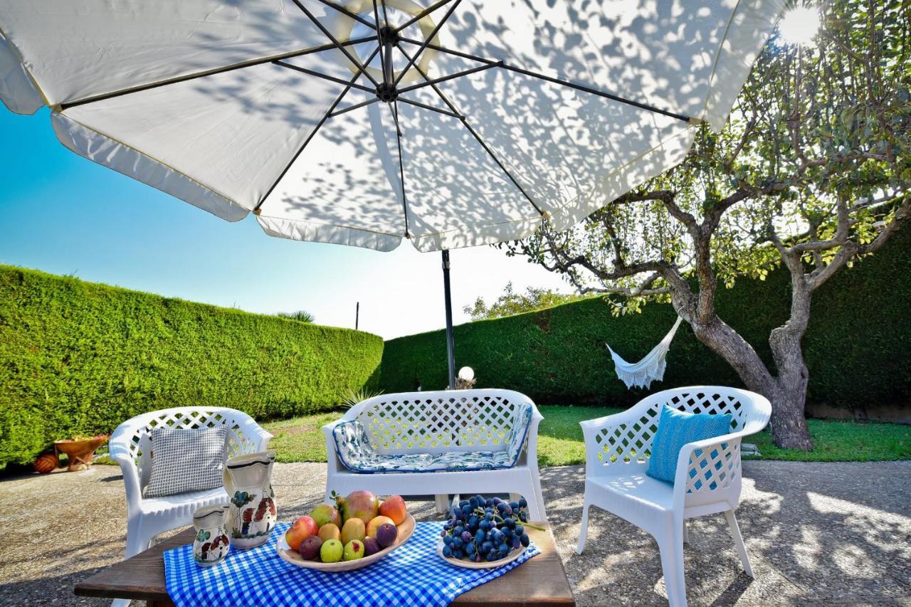 I Cinque Trulli With Swimming Pool Vila Martina Franca Exterior foto