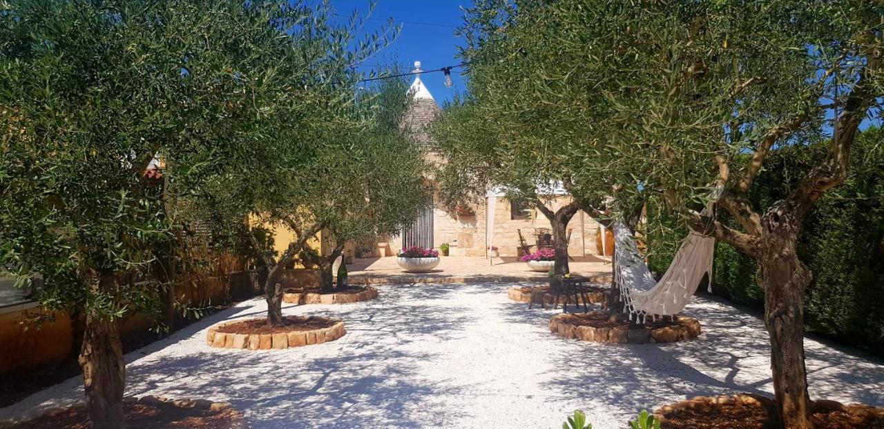 I Cinque Trulli With Swimming Pool Vila Martina Franca Exterior foto